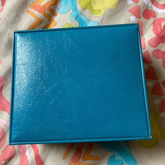 Watch Set - Picture 5 of 5